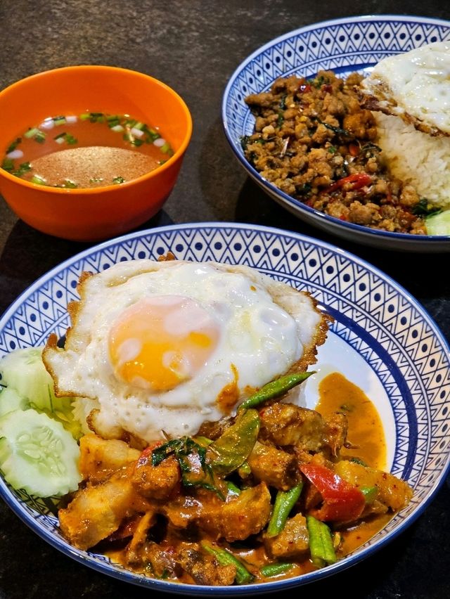 ขวัญข้าว อาหารตามสั่ง