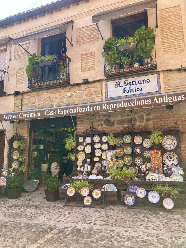 トレドの工芸品を探して🇪🇸スペイン旅 トレドの工芸品を探して🇪🇸スペイン旅