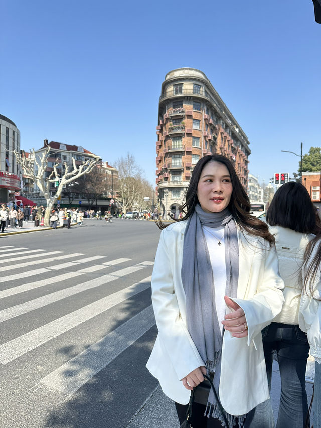 📸✨ จุดถ่ายรูปสุดคลาสสิกแห่งเซี่ยงไฮ้ 