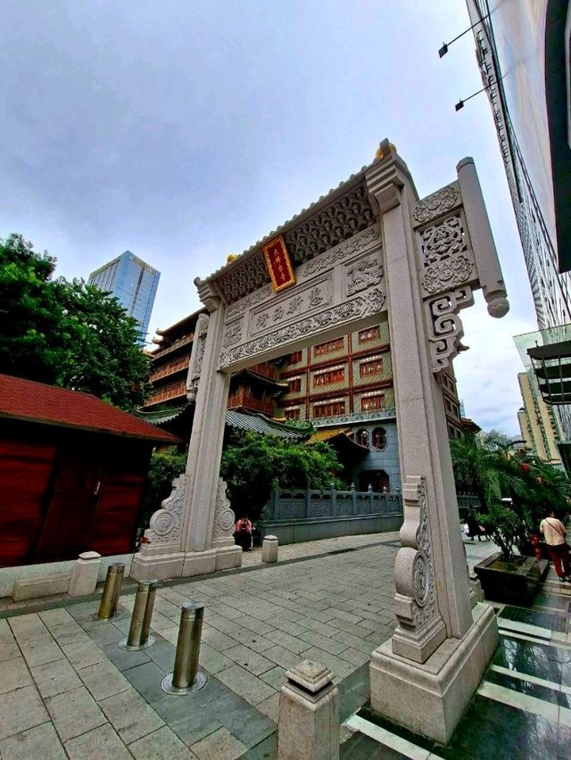 Dafo Templeหรือวัดพระใหญ่แห่งกวางโจว⛩️ Dafo Templeหรือวัดพระใหญ่แห่งกวางโจว⛩️
