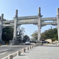 🇮🇹 This Isn’t Italy — It’s Qingdao Fishing Village! 🎨🌊