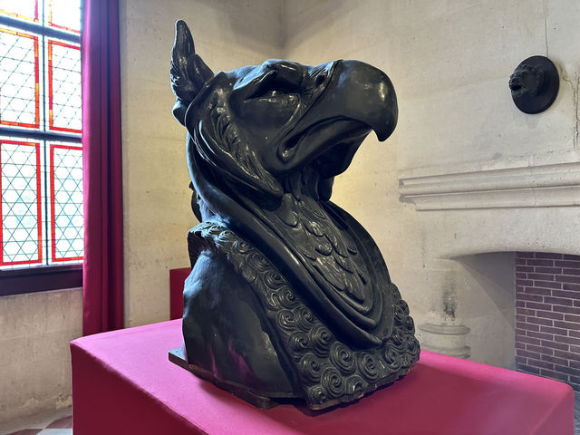 法國 🇫🇷 皮耶楓城堡 Château de Pierrefonds｜電影感滿滿的中世紀要塞