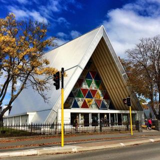 🇳🇿基督城紙教堂｜超夢幻循環再造建築震撼現身！🌈