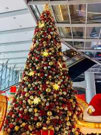 Where Neon Bows Meet Digital Snow: Christmas in Hong Kong's Concrete Canyon