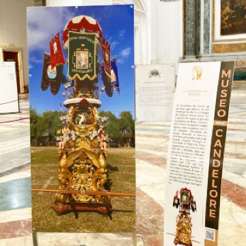 โบสถ์เซนต์นิโคลัสที่สนามกีฬา