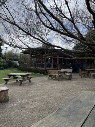 去搖籃山途中的溫暖農場Cafe。