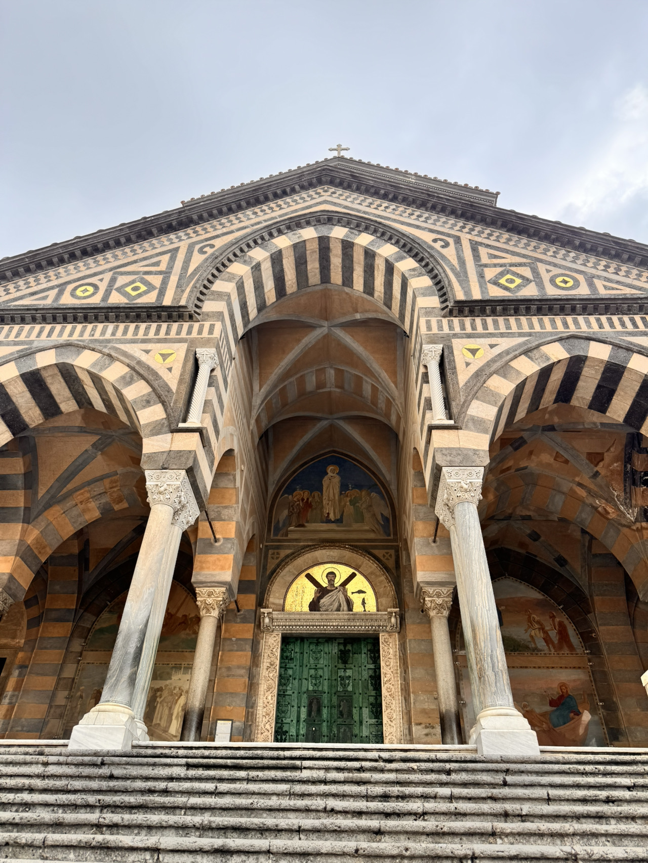 Amalfi, nơi biển cả giao thoa với lịch sử.