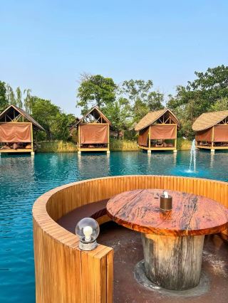 Bubble in the Forest: Thailand’s Dreamy Maldives-Inspired Café Experience 🌴✨