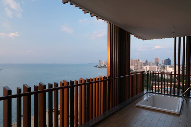 King Executive suite @ Hilton Pattaya 