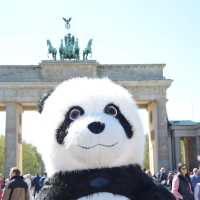 Brandenburg gate… Gateway to Berlin 