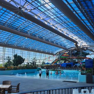 Epic Waters Indoor Waterpark 🇺🇸