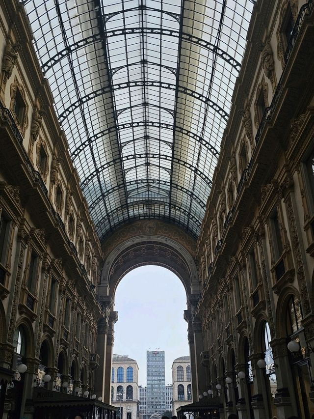 The Fashion City : MILANO 