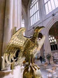 ⛪ Discover Bath Abbey: A Majestic Landmark of History & Architecture ⛪