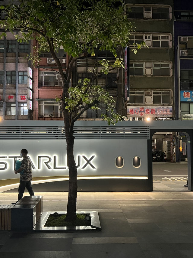 海風與華燈初上的城市，基隆港專屬的城市節奏