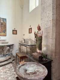 Taormina Cathedral - Beautiful little church with some great art