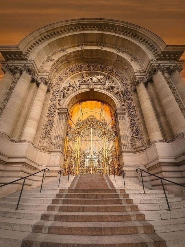 🏛 Petit Palais: A Jewel of Art and Architecture in Paris 🇫🇷✨