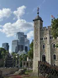 A Comprehensive Guide to the Tower of London 🏰