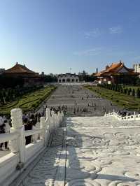Historic Taipei Stroll: Monuments, Museums & Open Square Magic