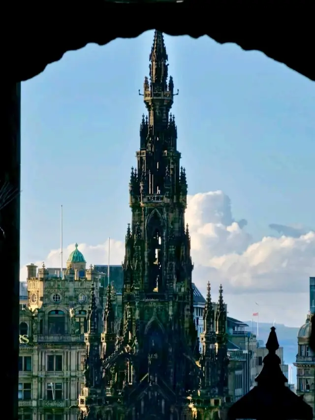 Scott Monument & Dugald Stewart Monument: Icons of Edinburgh