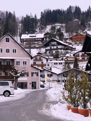 🌼 Springtime Serenity in Bavaria: Explore Mittenwald, Grainau & Garmisch-Partenkirchen 🇩🇪