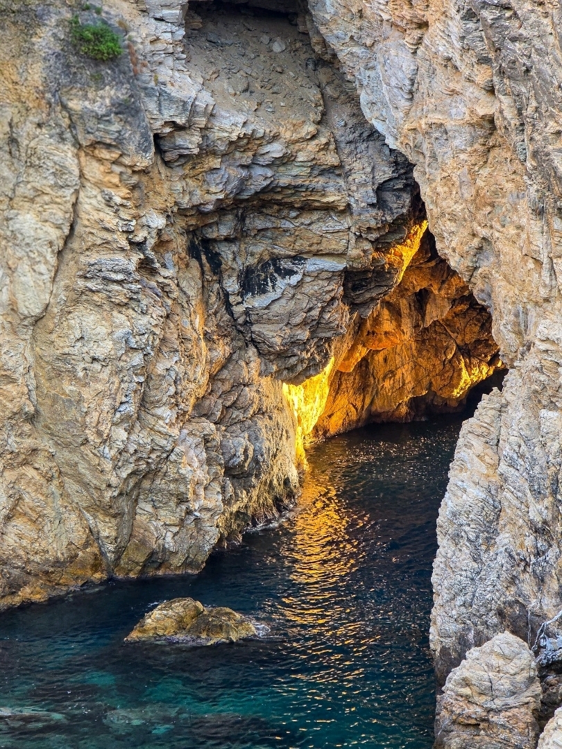 Delik Deniz & Kral Koyu 🌊 A Dramatic Road to the Sea near Gazipaşa
