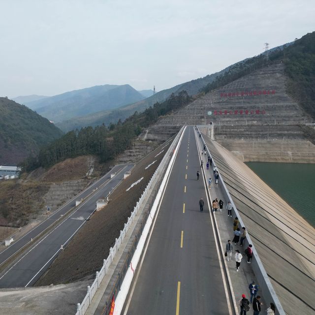 打卡湖南江華涔天河大壩
