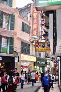 Macau's crowded Ruins of St. Paul's Archway 🔥 is a must-visit‼️⛩️