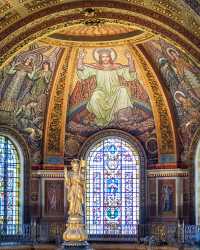 Explore the Majesty of St. Paul's Cathedral