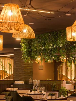 🌟 Quito's Cozy Corner: JW Marriott Review 🏨