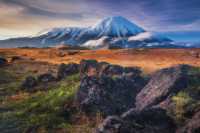 俄羅斯·堪察加丨乘坐戰鬥直升機，飛臨火山國度
