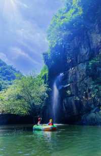 江浙滬漂流天花板17 ℃山泉峽谷漂流