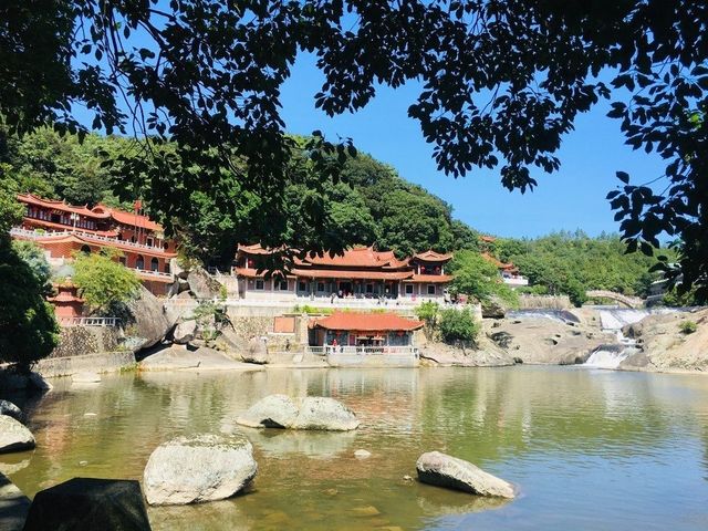 鯉湖飛瀑天下奇，九鯉湖等你來探祕～