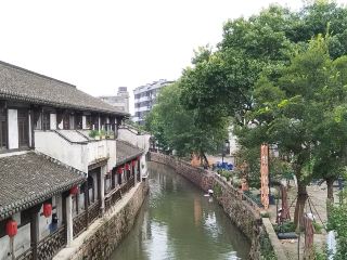 豐惠古鎮，有“浙東第一古鎮”之稱