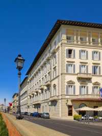 🌟 Florence's Finest: Luxury & Elegance at The St. Regis 🏰✨