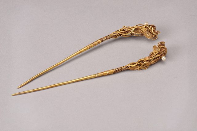 龍鳳呈祥:中國明代金器特展