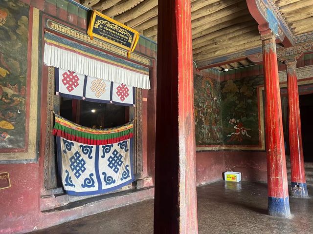 洛敏珠林寺：心靈的歸宿，歷史的低語