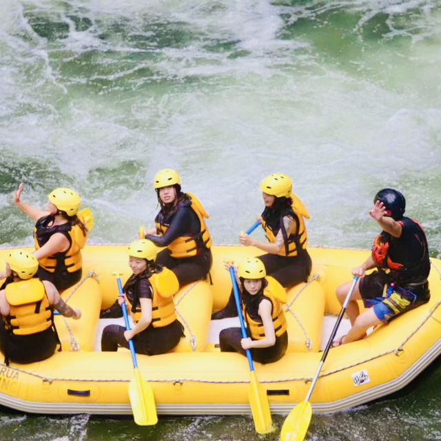 Rotorua Rafting with Coach and partners.