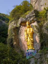 江南懸空寺打卡慶餘年同款。