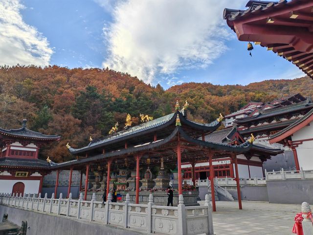 遼寧本溪財神寺｜雙全保安寺。