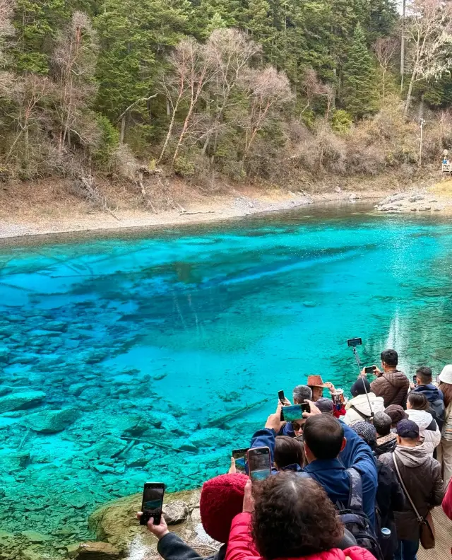 Jiuzhaigou in Autumn is a Must-See!