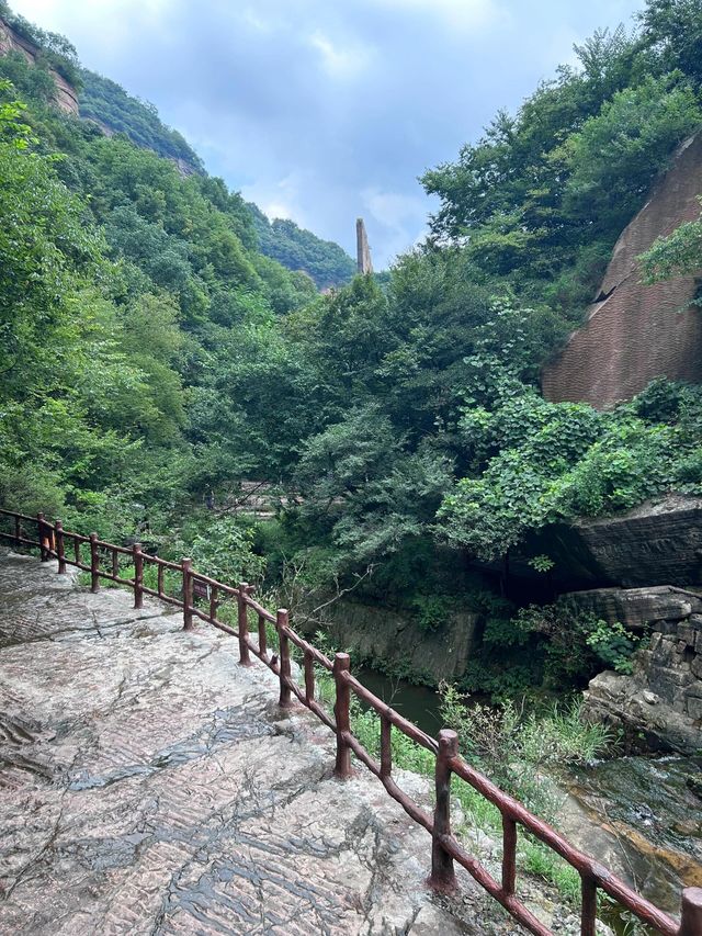 洛陽 ｜ 龍潭大峽谷旅遊攻略。
