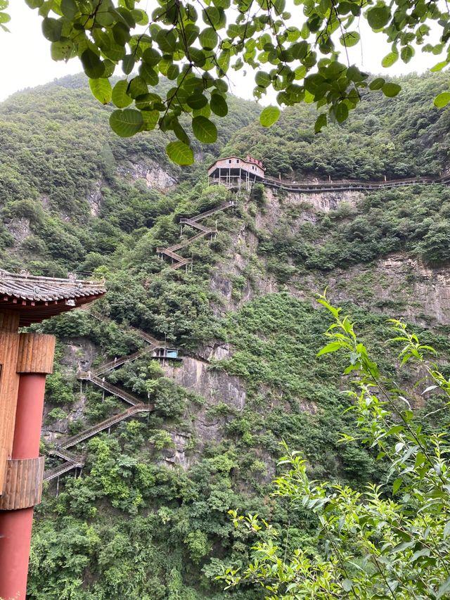 夏日避暑新去處｜商洛祚水溶洞。