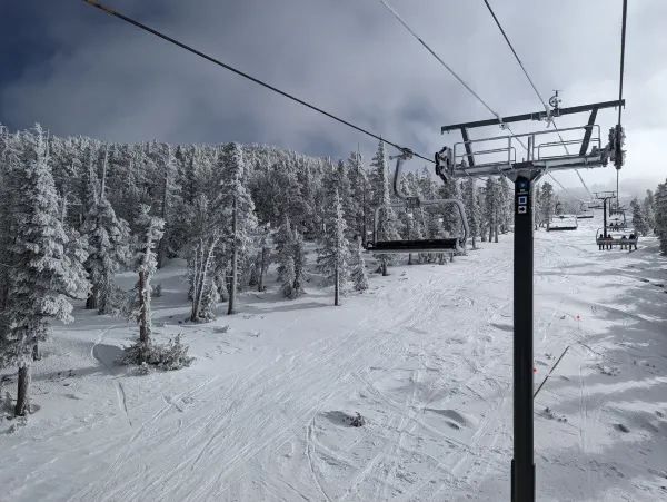 How to Enjoy Skiing at Heavenly During Peak Season