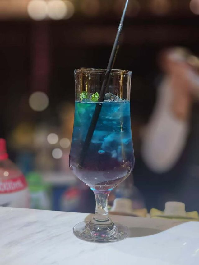 這樣跨福年!安萘魔方酒店。