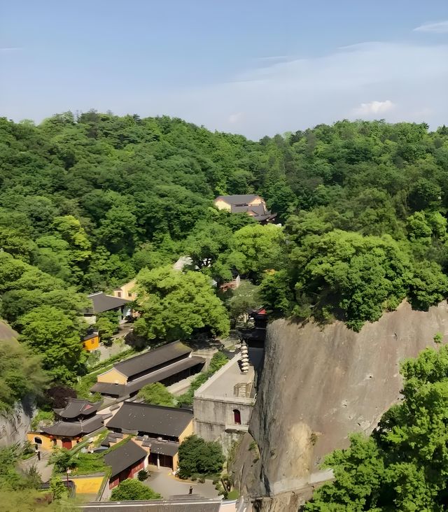馬上週末了，這不得帶著家人去拜佛許願嗎？