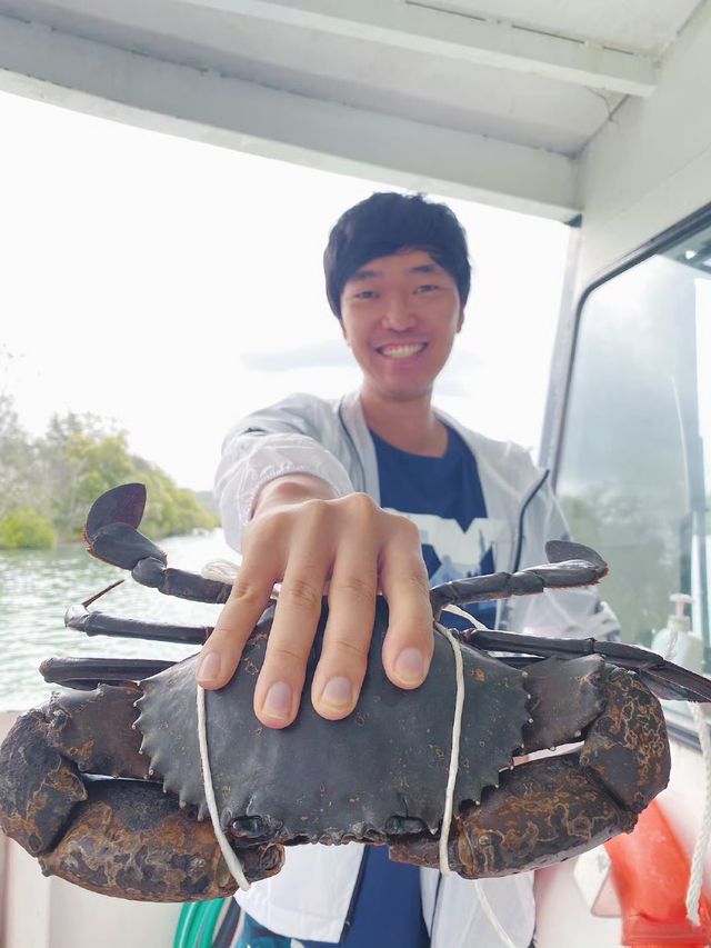 黃金海岸捕蟹之旅，享受美味"泥蟹"自助