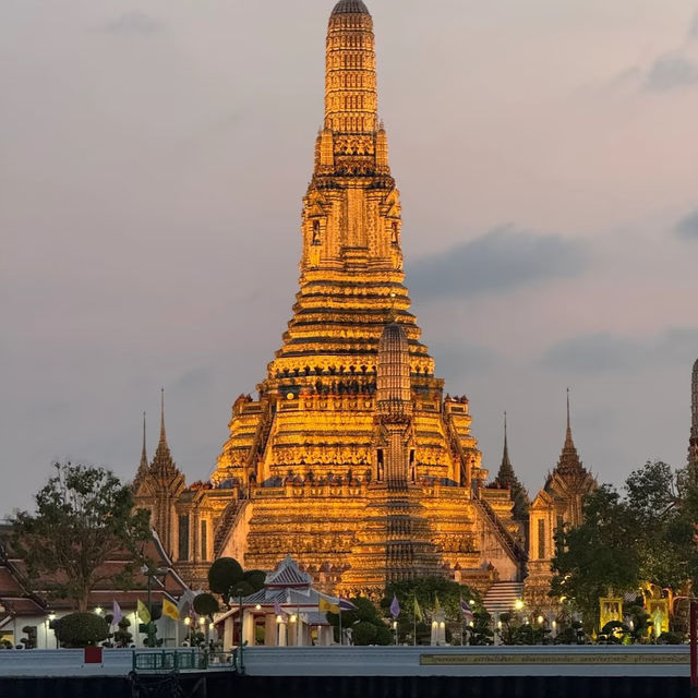 泰國旅遊必打卡的地方 | 鄭王廟Wat Arun