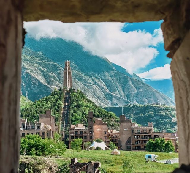 規劃好茂縣之旅，享受呢片美麗而神秘嘅土地。