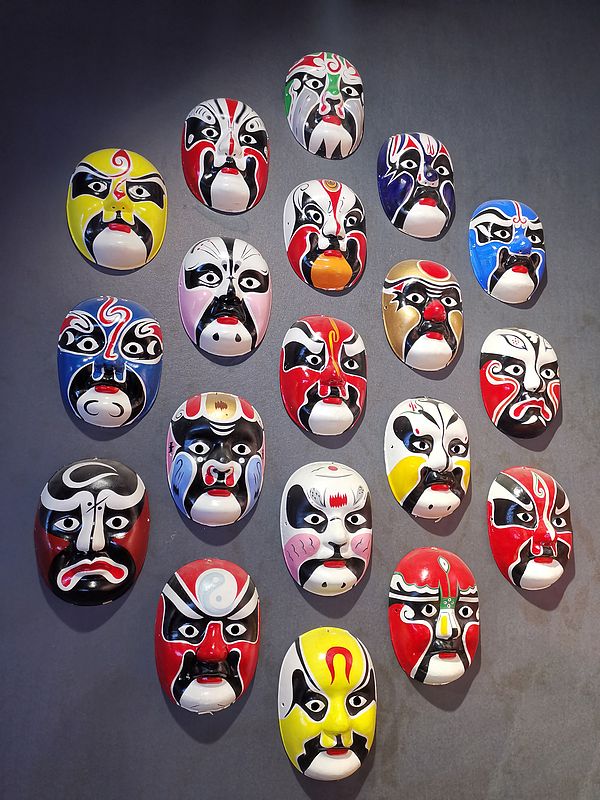 Top 10 Beijing Souvenirs to Take Home With You! ✈️