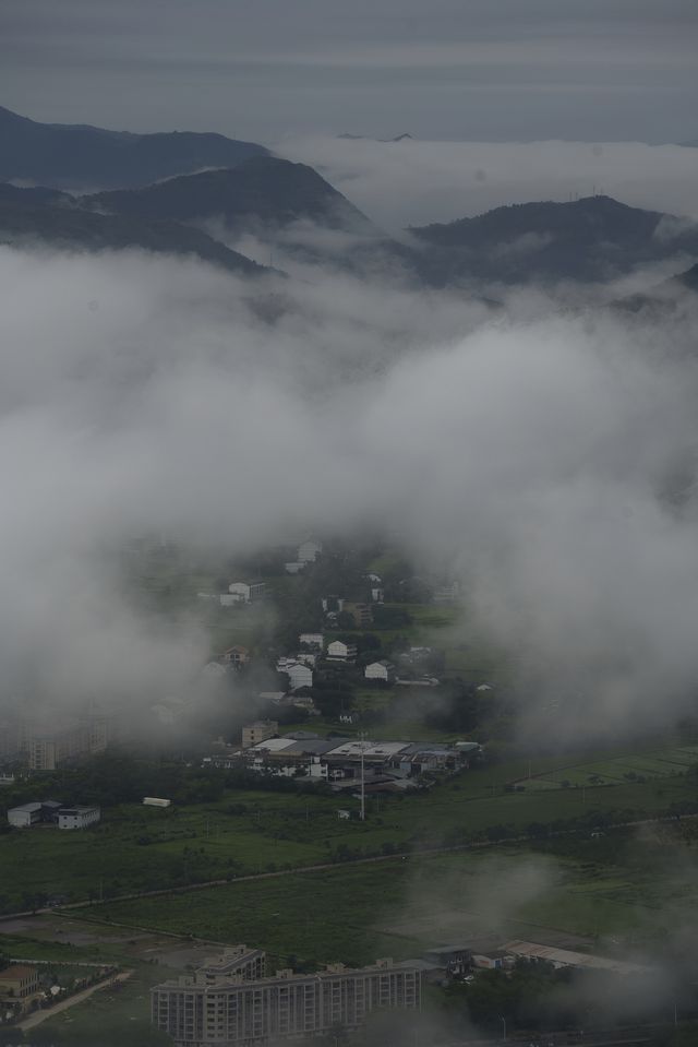逃離人擠人溫州仁里村半嶺日出雲海 手機拍到記憶體爆炸！